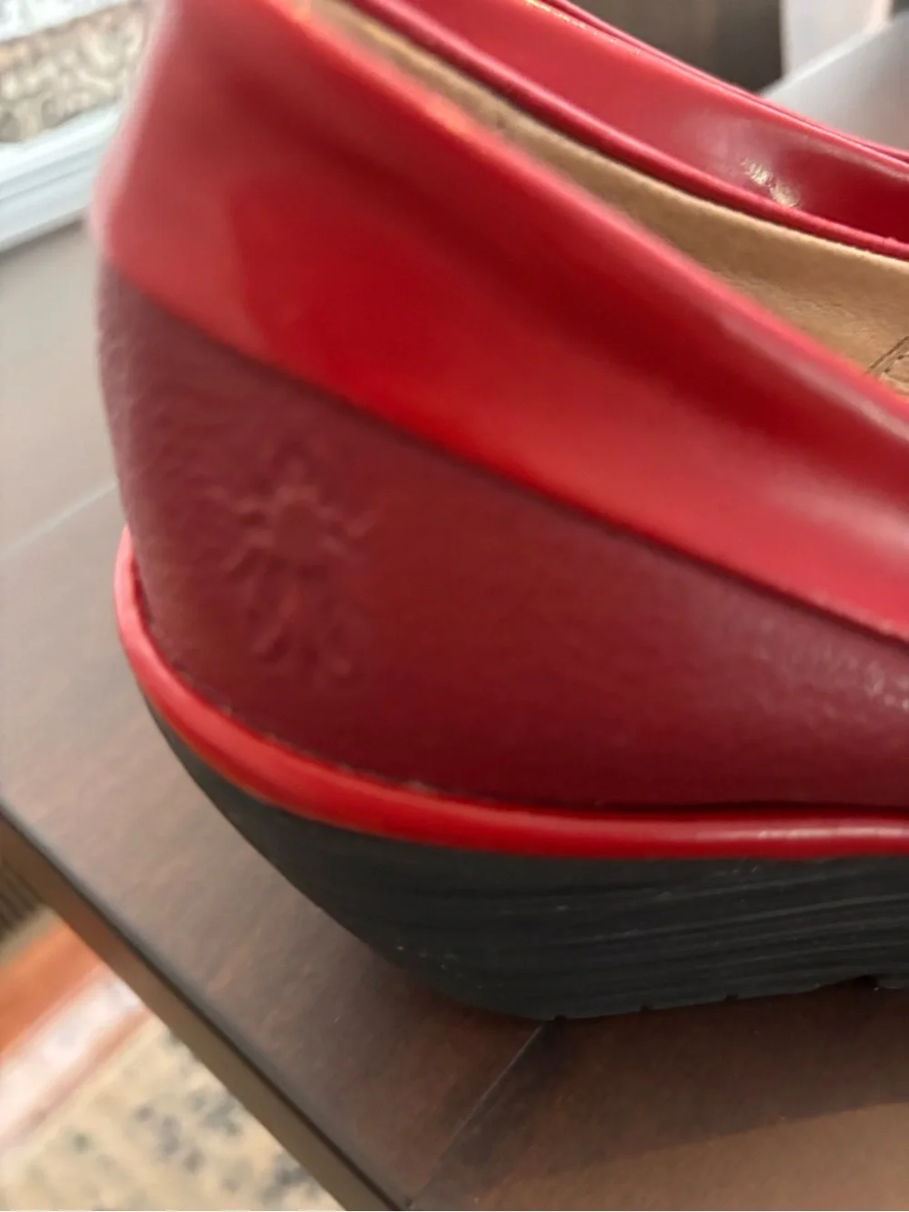 Fly London Women’s Two-Tone Red Platform Flats size 39 (8.5)